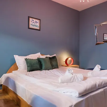 Private In The Centre Apartment Varna