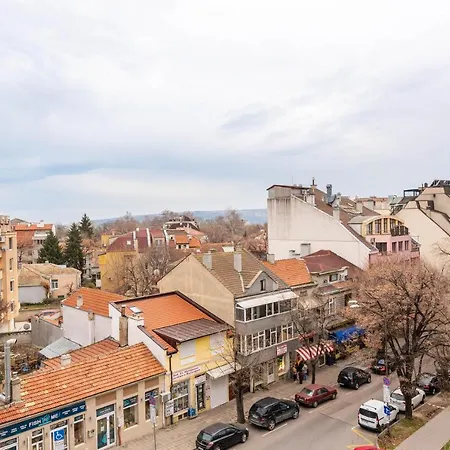 Private In The Centre * Varna