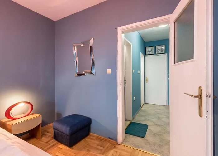 Private In The Centre Βάρνα