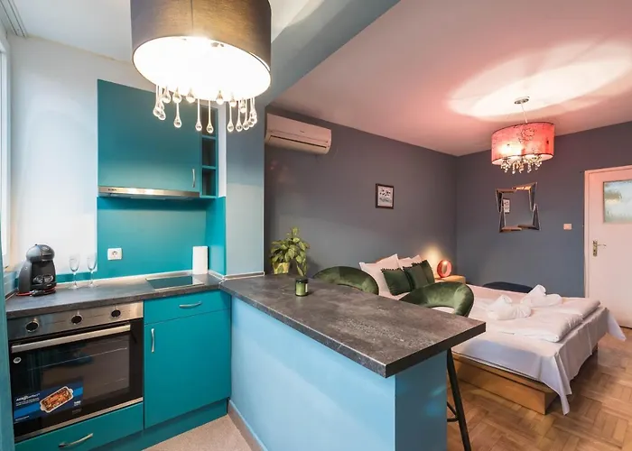 Private In The Centre Διαμέρισμα *